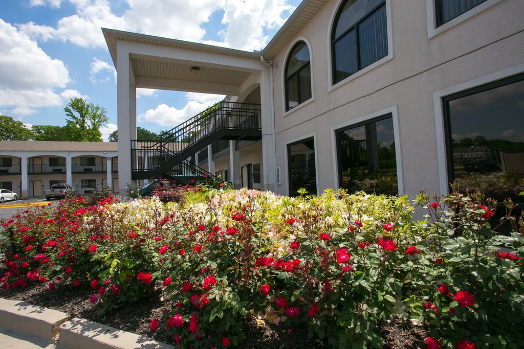 Memory Lane Inn & Suites Memphis Exterior foto
